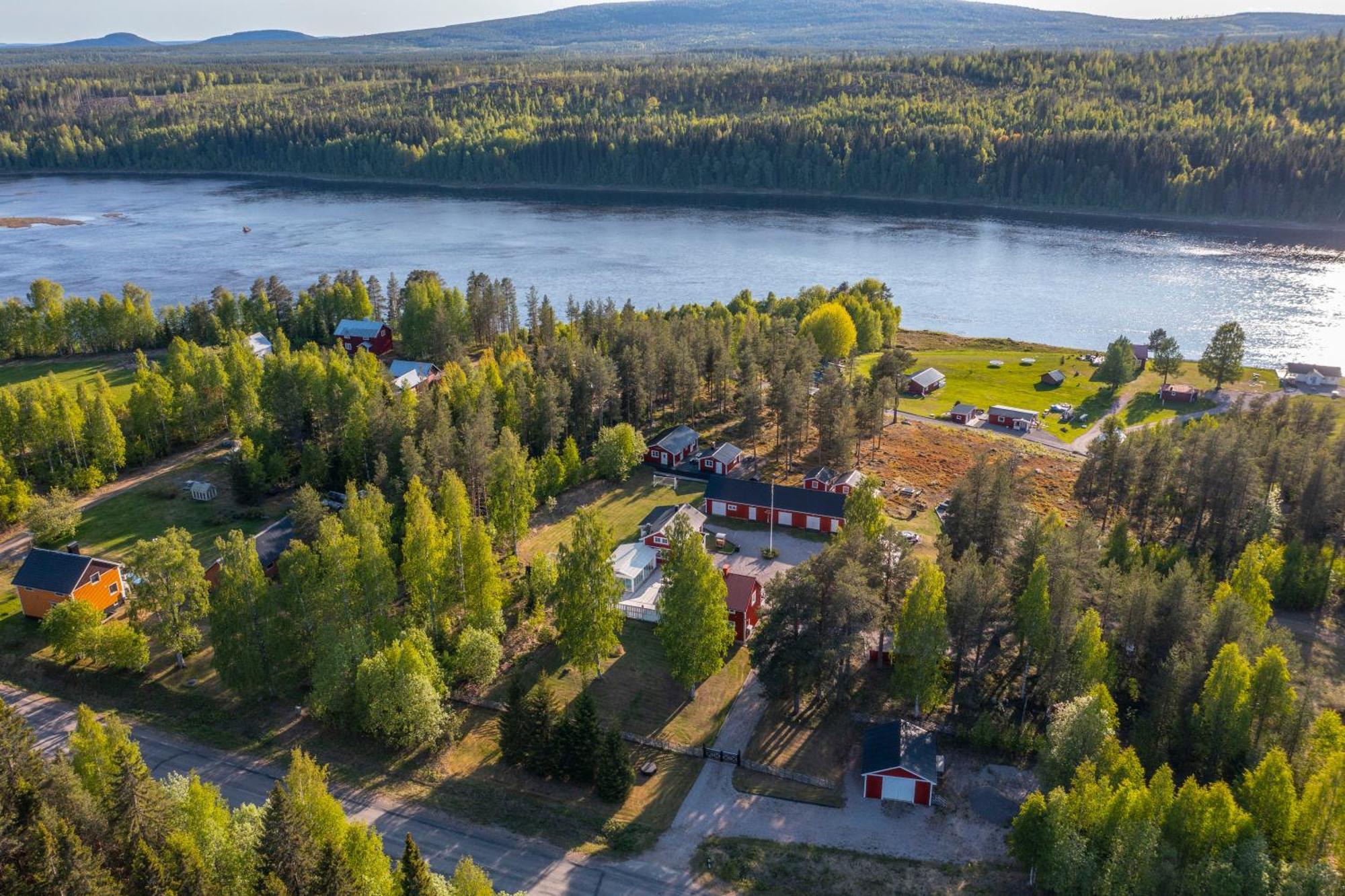 ÖverkalixArctic Ranch别墅 外观 照片